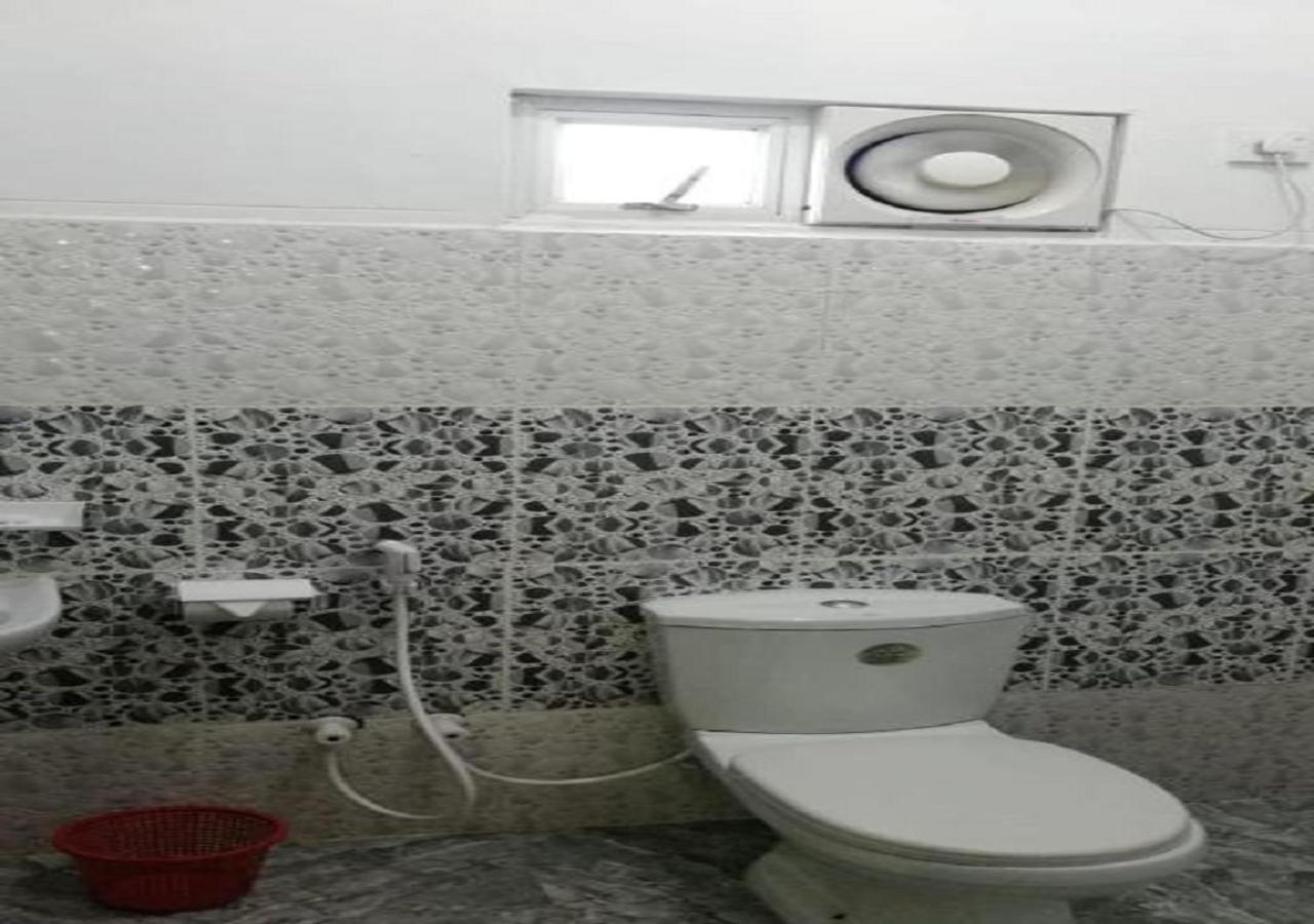 Crescent Sea Resort Нилавели Екстериор снимка